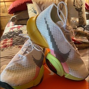 Women’s Nike Size 8.5